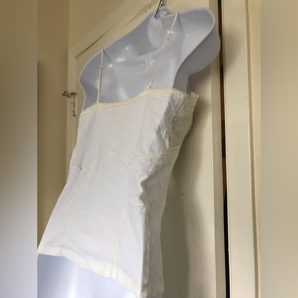 Abercrombie ,size M  , sleeveless woman’s top , adjustable straps - Picture 10 of 16
